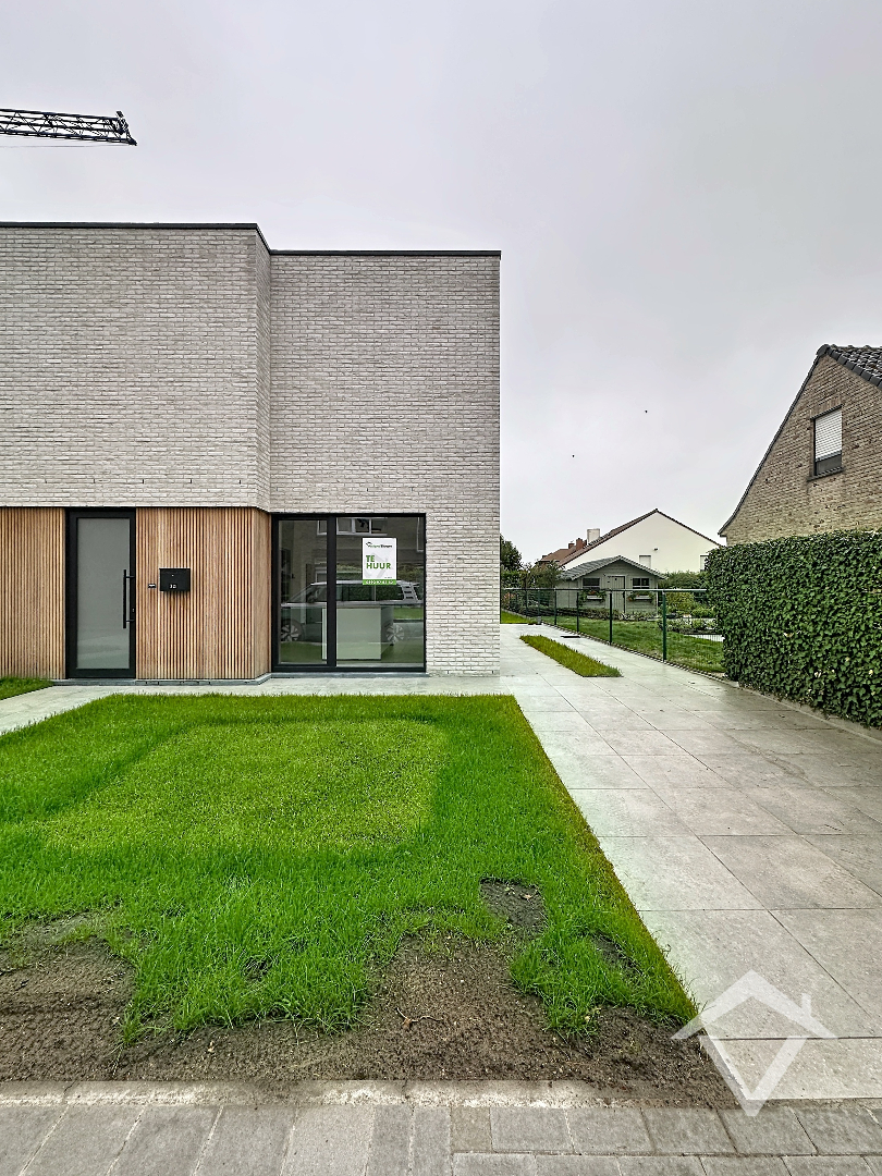 Nieuwbouwwoning met 3 slaapkamers in centrum Koekelare - foto 3