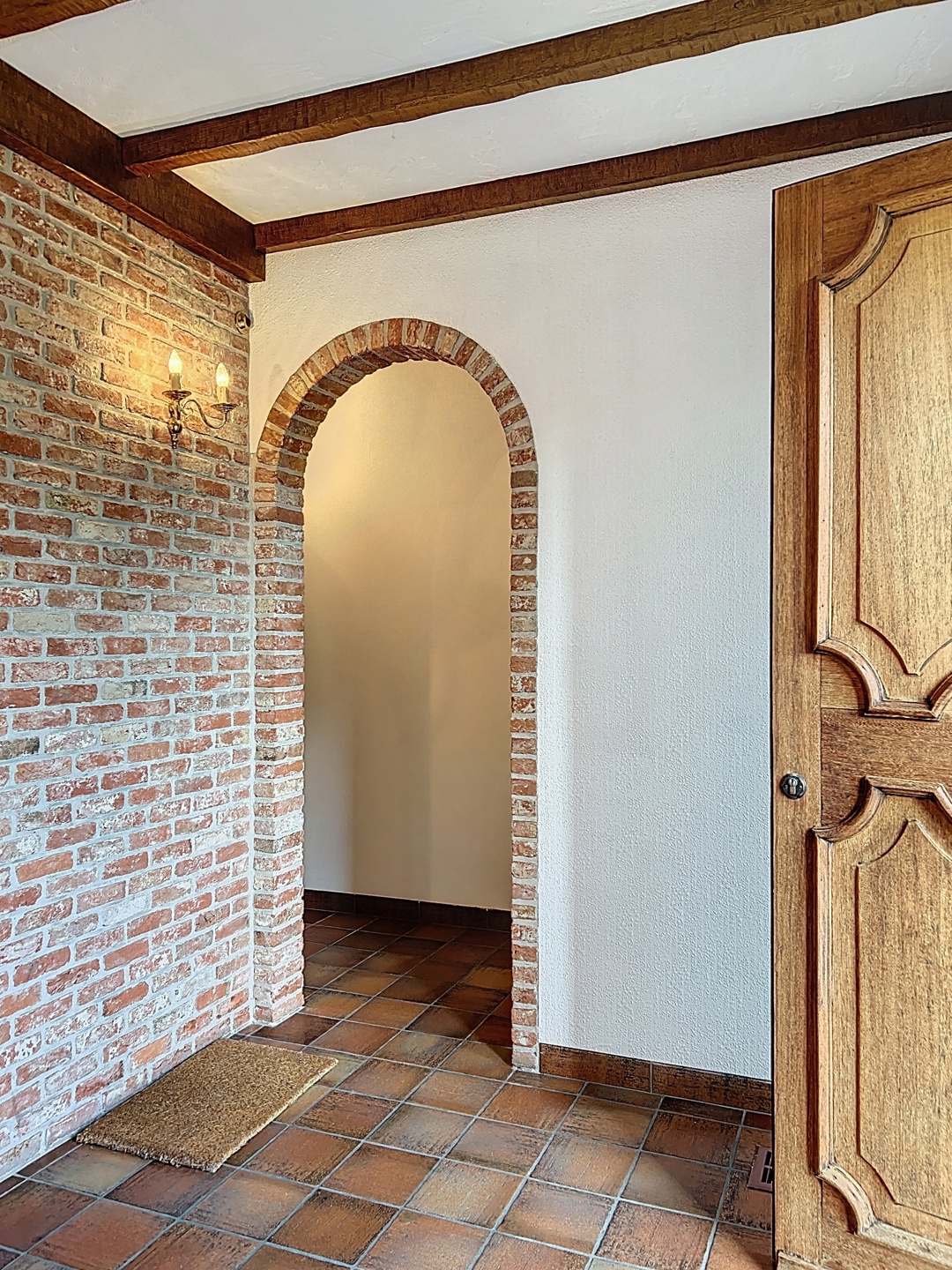 Charmante laagbouwwoning op een mooi perceel – 3 slaapkamers, ruime zolder en kelder - foto 4