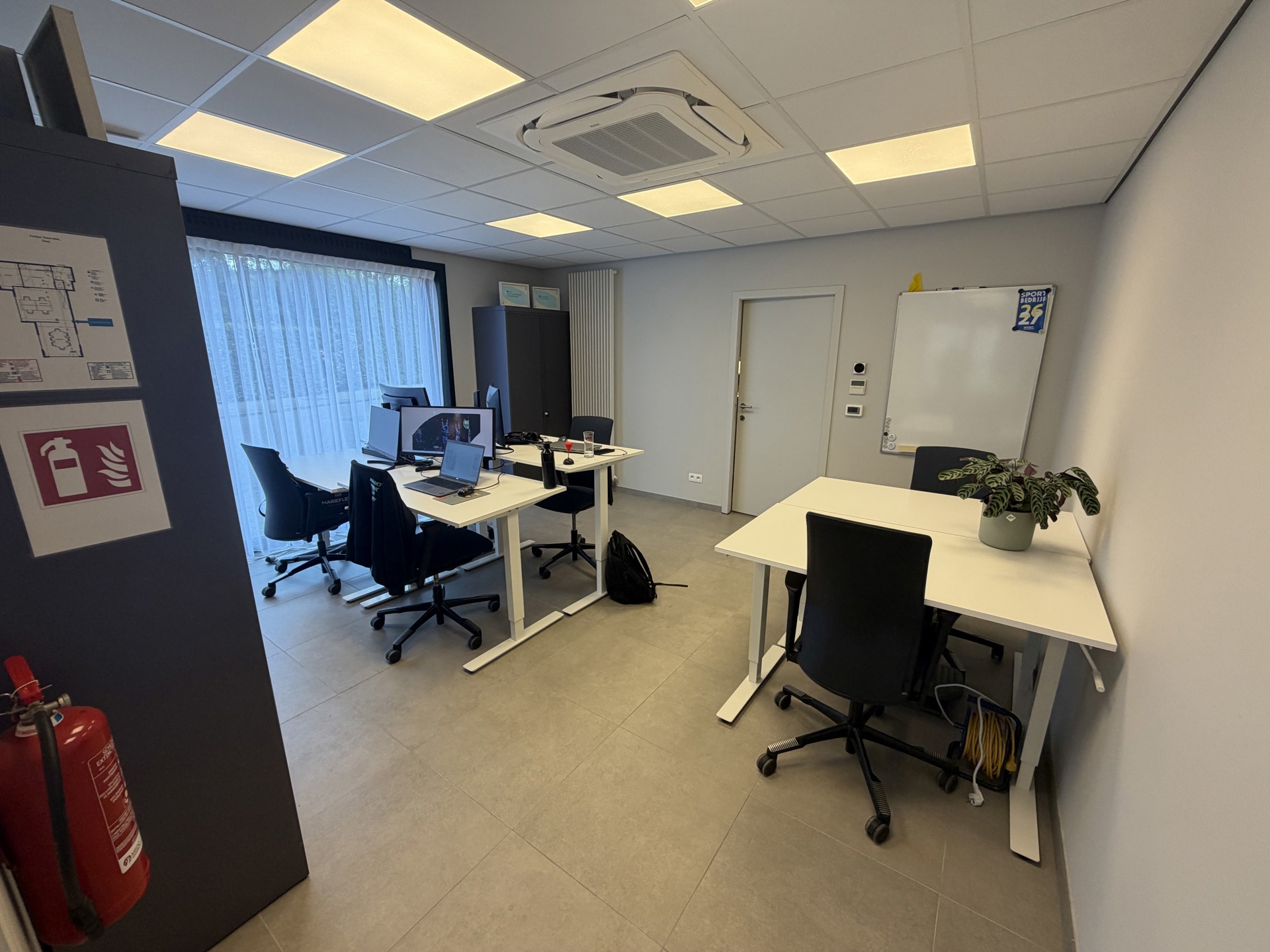 Kantoorruimte op toplocatie in het centrum van Geel. - foto 4
