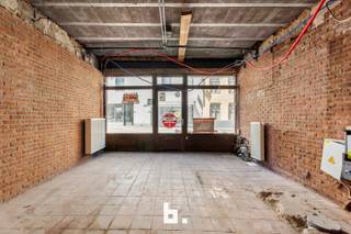 Commercial for sale in Bruges