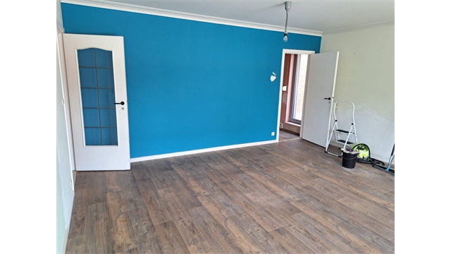 Een gerenoveerd appartement op de eerste verdieping - foto 4