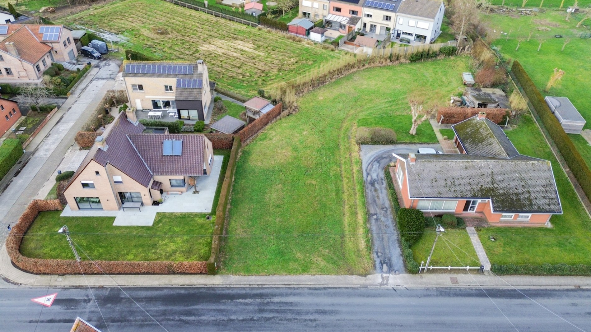 Mooi perceel bouwgrond (590 m²) op topligging in Torhout. - foto 3