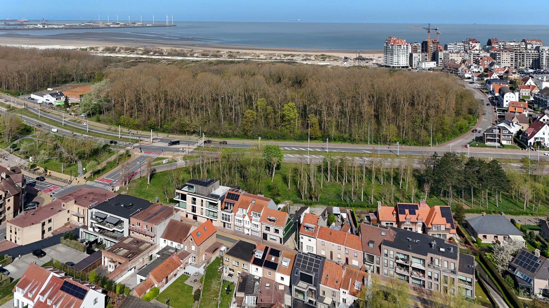 Ruim wonen met tuin en uitweg nabij het strand - foto 4