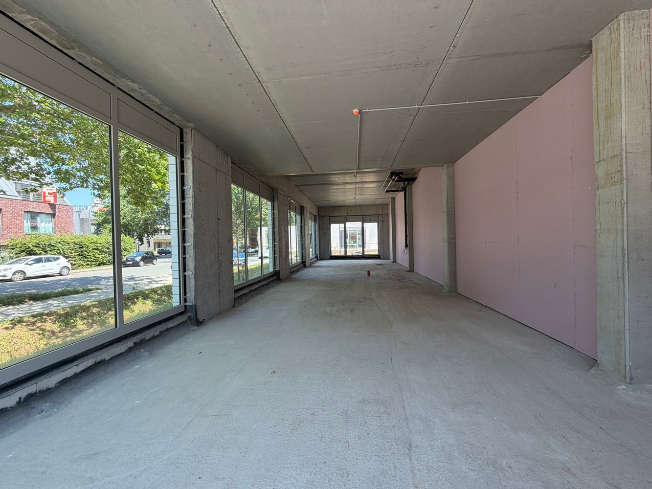Commercial for rent in Aalst - photo 5