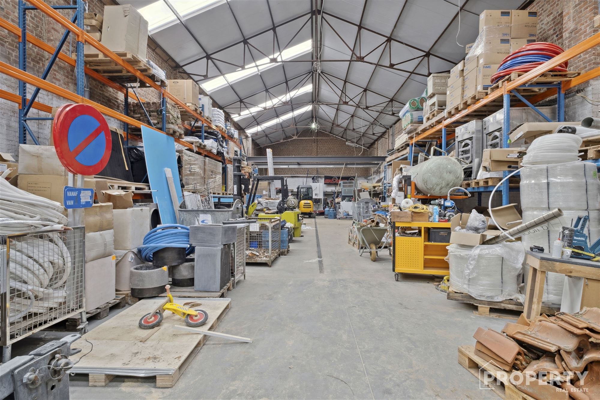 Ruime instapklare woning met loods van 600m2 te koop!  - foto 2