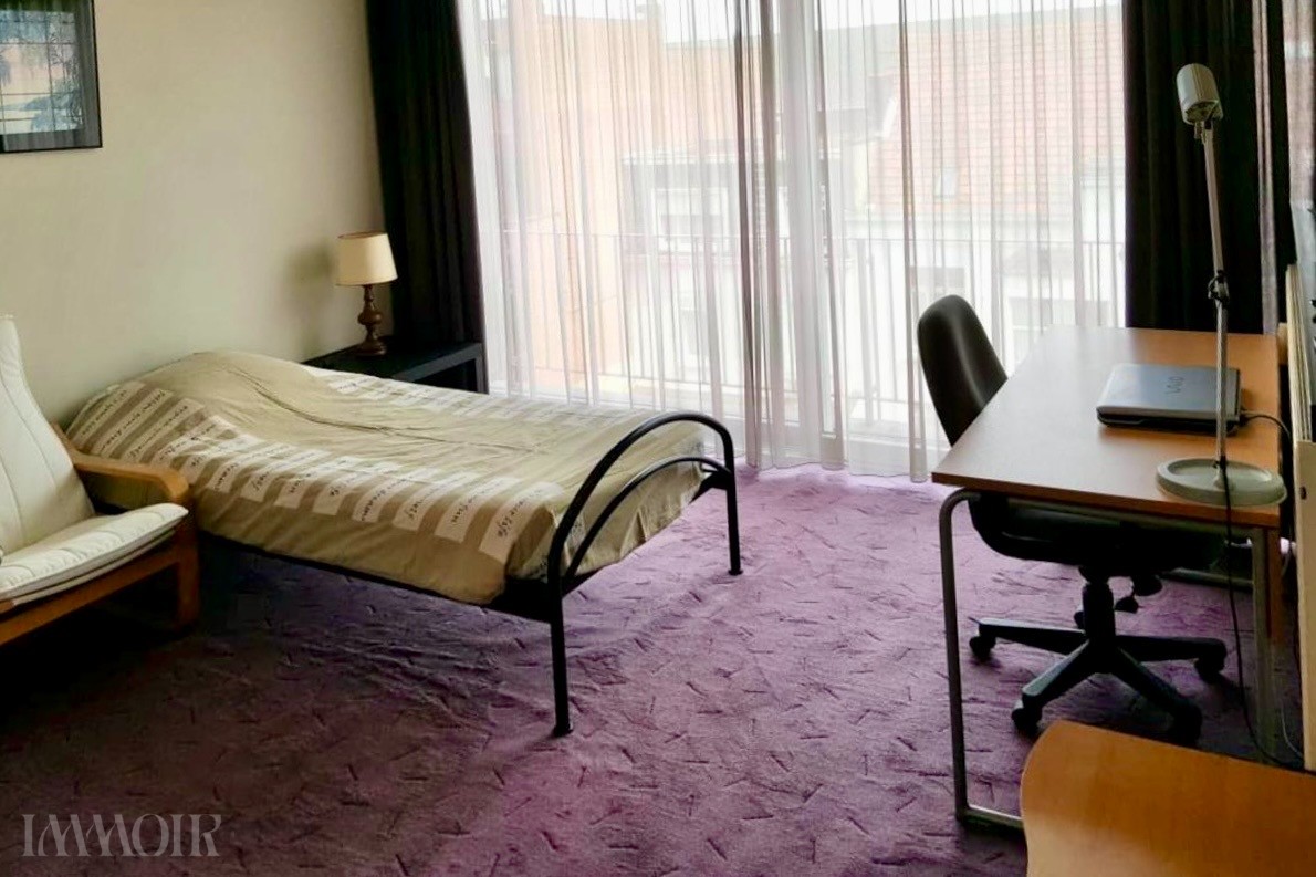 Te renoveren studio met potentieel in hartje Antwerpen. - foto 4