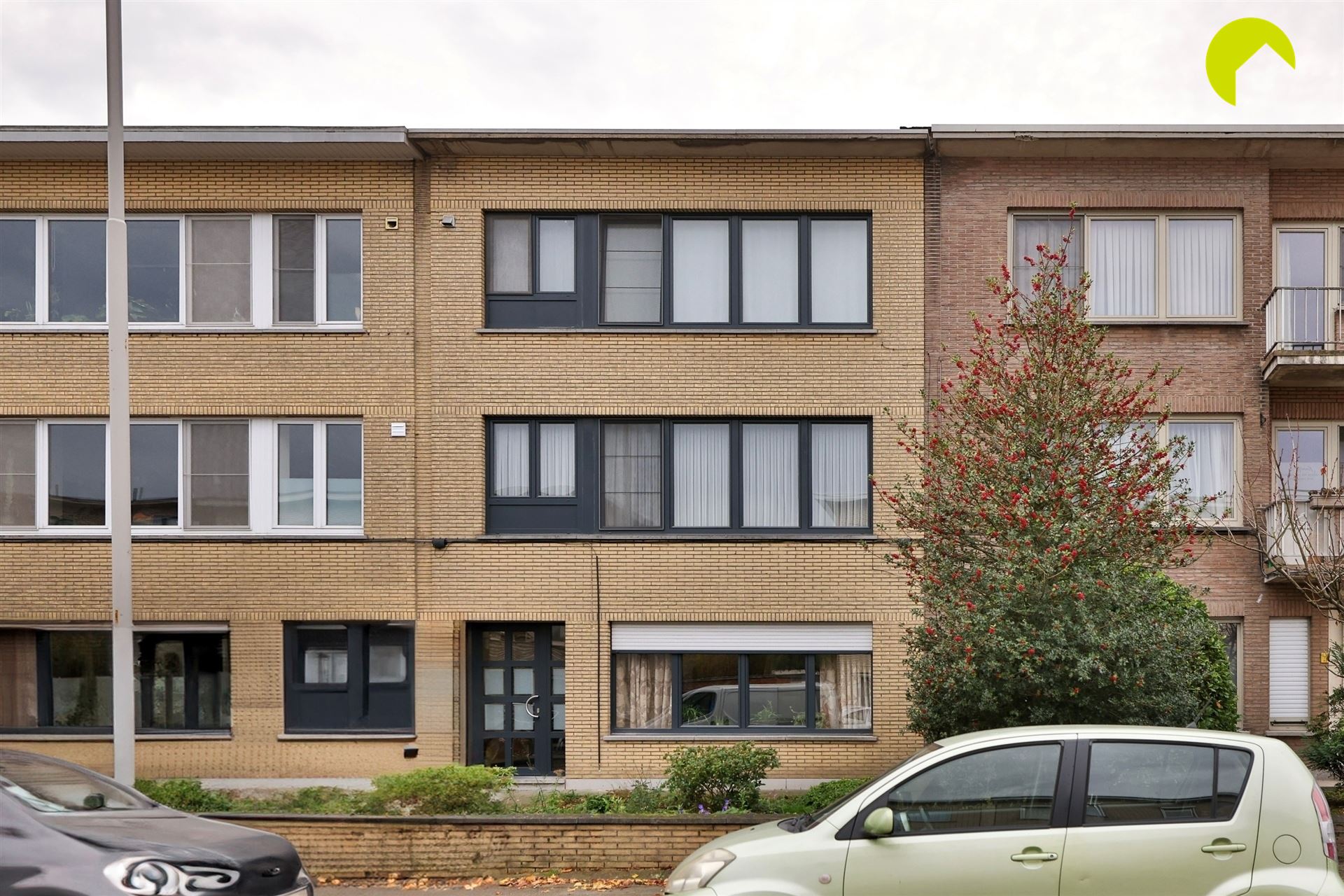 Ruim appartement met 2 à 3 slaapkamers in topwijk! - foto 1