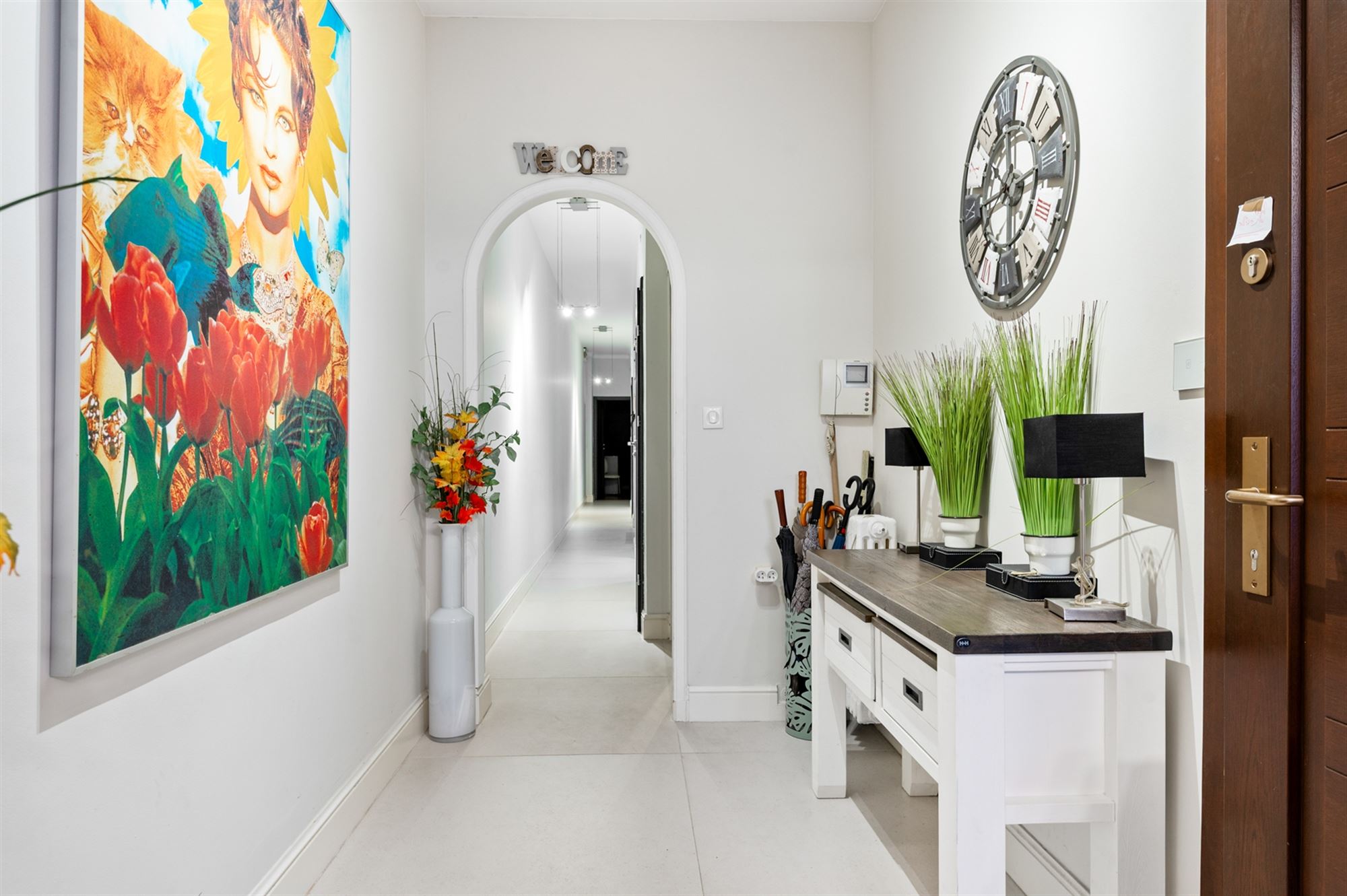 Stijlvol appartement met 2 slaapkamers op centrale ligging - foto 4