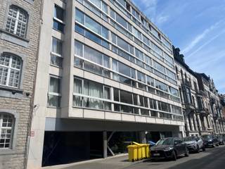 Emplacement de parking souterrain, Rue Jakob Jordaens 18, BruxellesDans un immeuble d'appartements, au cœur de Bruxelles, nous proposons à la vente...