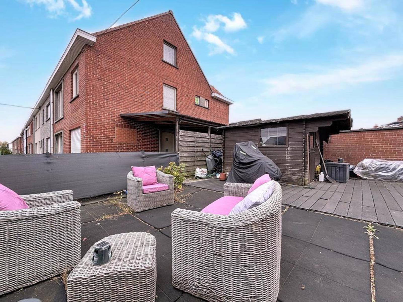 Halfopen woning met 3 slaapkamers en zonnepanelen - foto 5