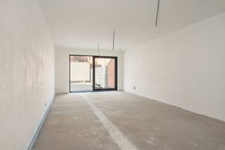 Koksijde: Luxueus nieuwbouwappartement met ruim terras en tuin vlak bij het centrum!  Ontdek dit stijlvolle appartement in het gloednieuwe...