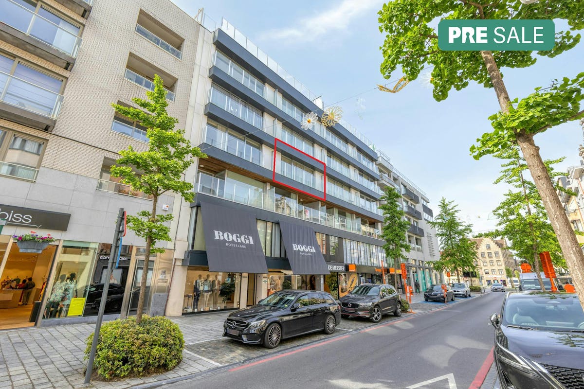 2 bedroom apartment for sale in the center of Roeselare - photo 1