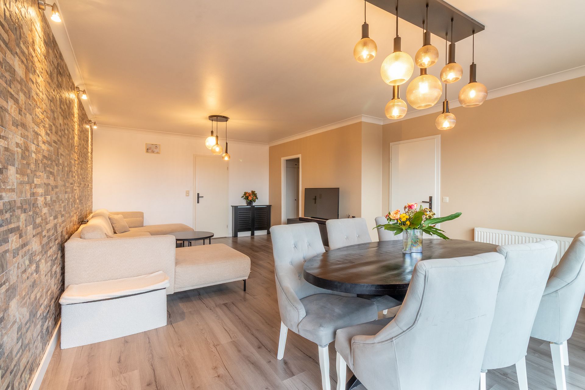 Instapklaar appartement met twee terrassen in Merksem - foto 4