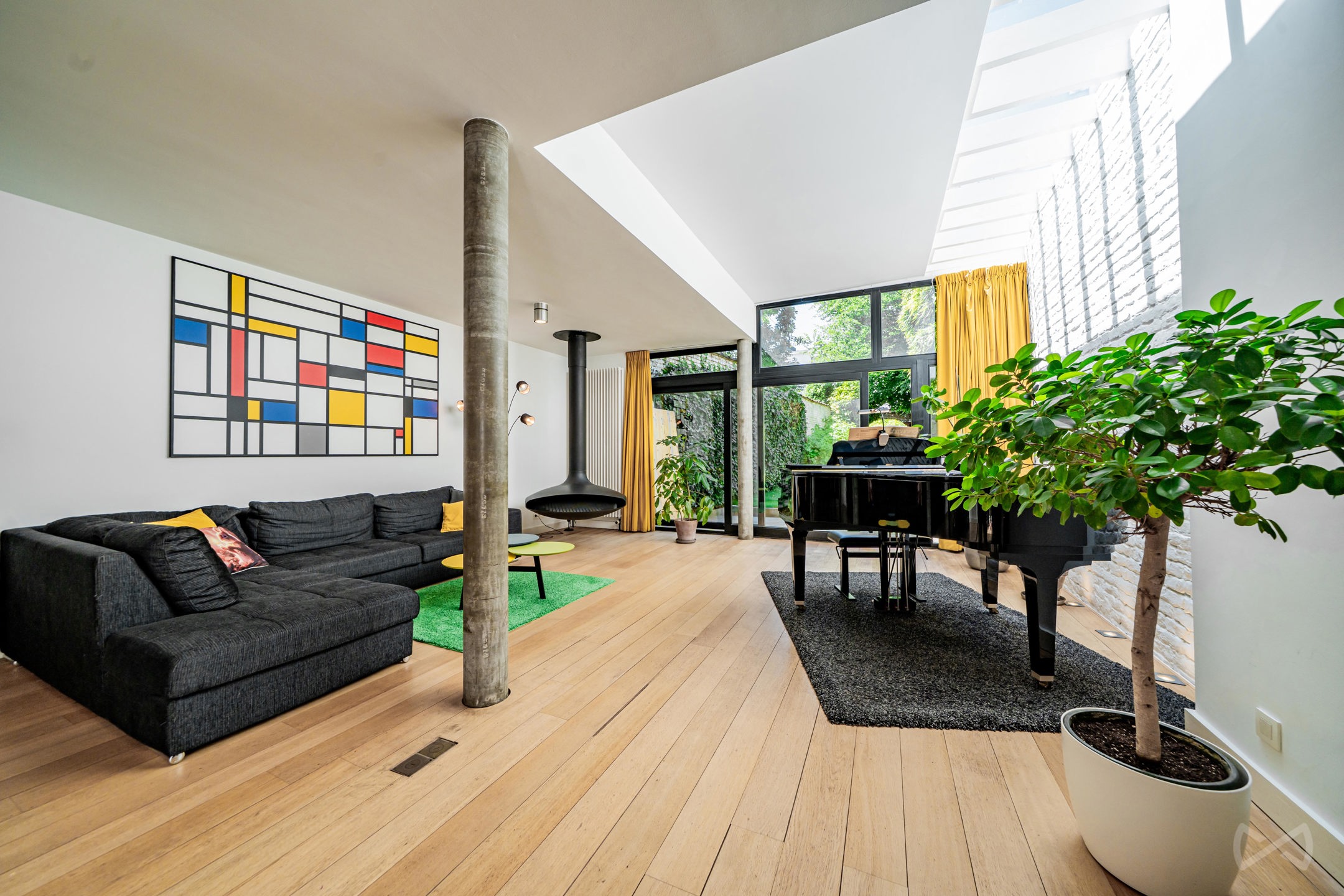 EEN ECHTE PAREL – 262 M², WESTGERICHTE TUIN EN EPC D- - foto 2