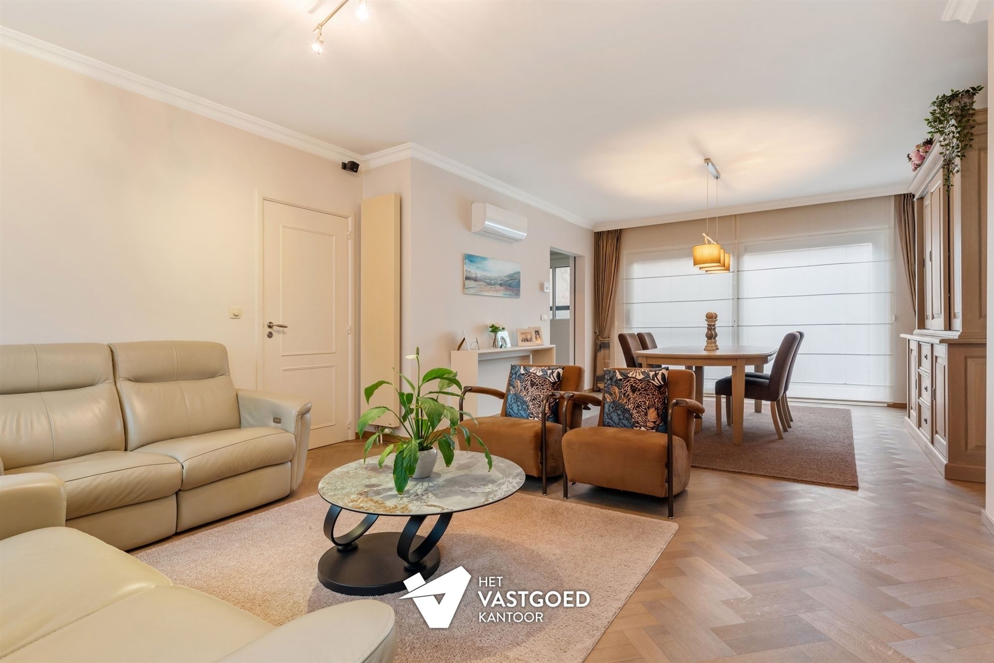 PERFECT ONDERHOUDEN STADSWONING (174M²) MET 5 SLAAPKAMERS EN AANPALENDE GARAGE - foto 5