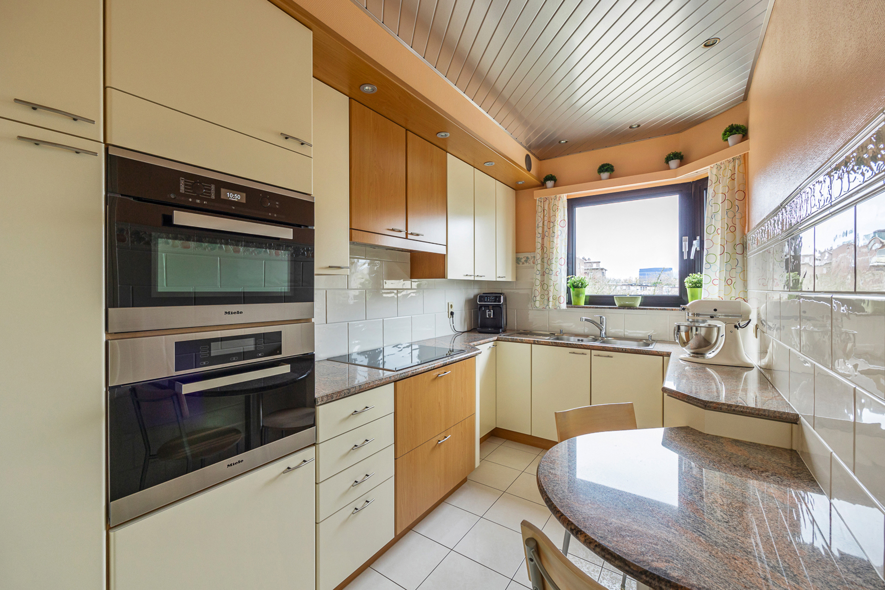 2-slpk appartement met terras & inpandige garagebox - foto 5