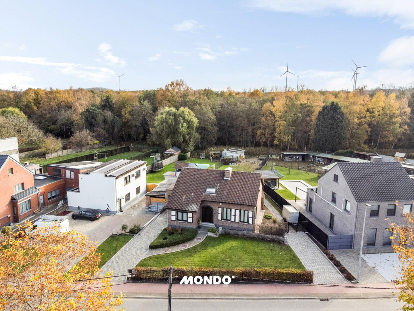 Landelijke woning met 4 slaapkamers en een ruime tuin in een groene omgeving! - foto 1