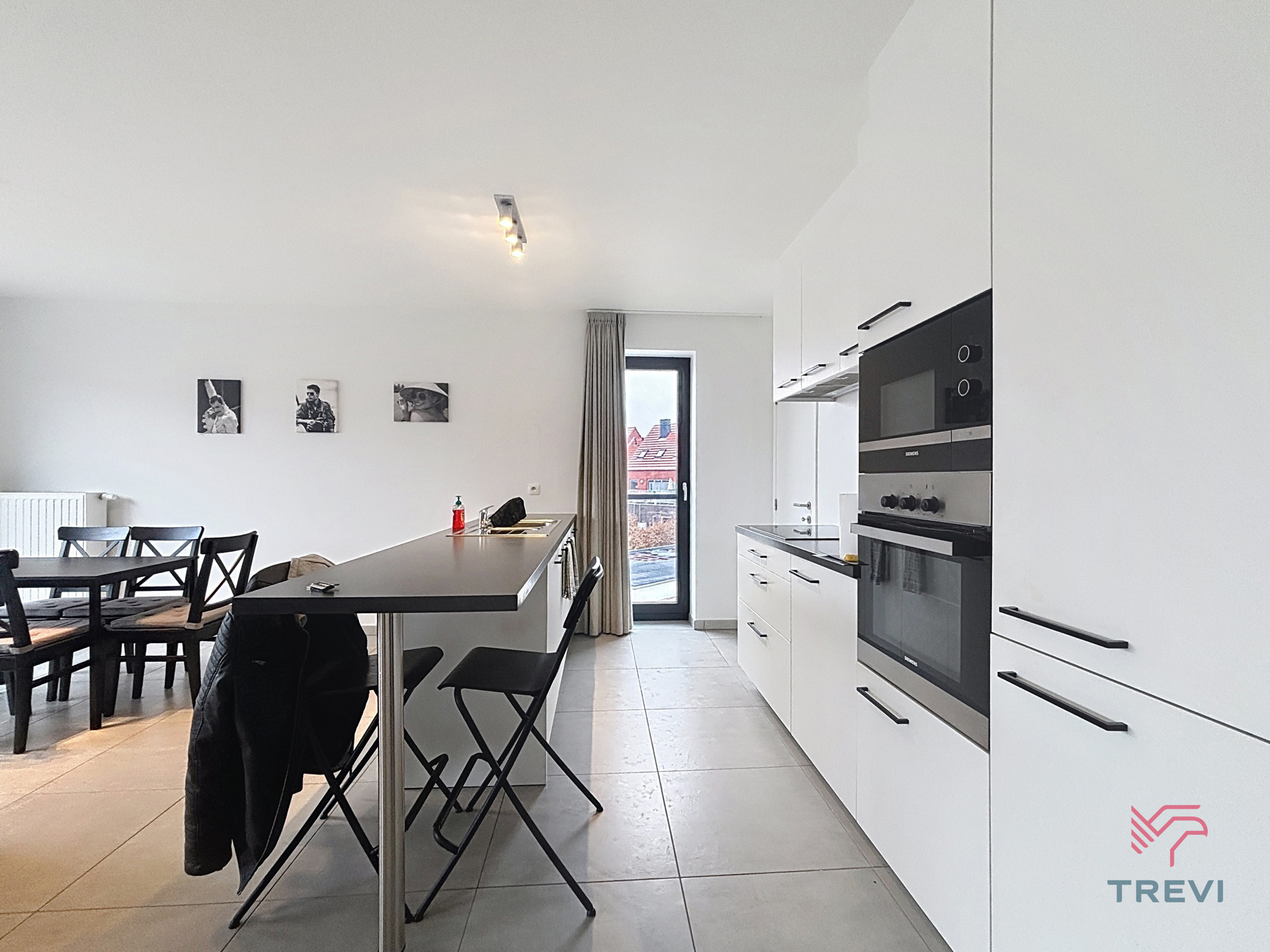 Mooie 2-slaapkamer ONMEUBILEERD appartement - foto 5
