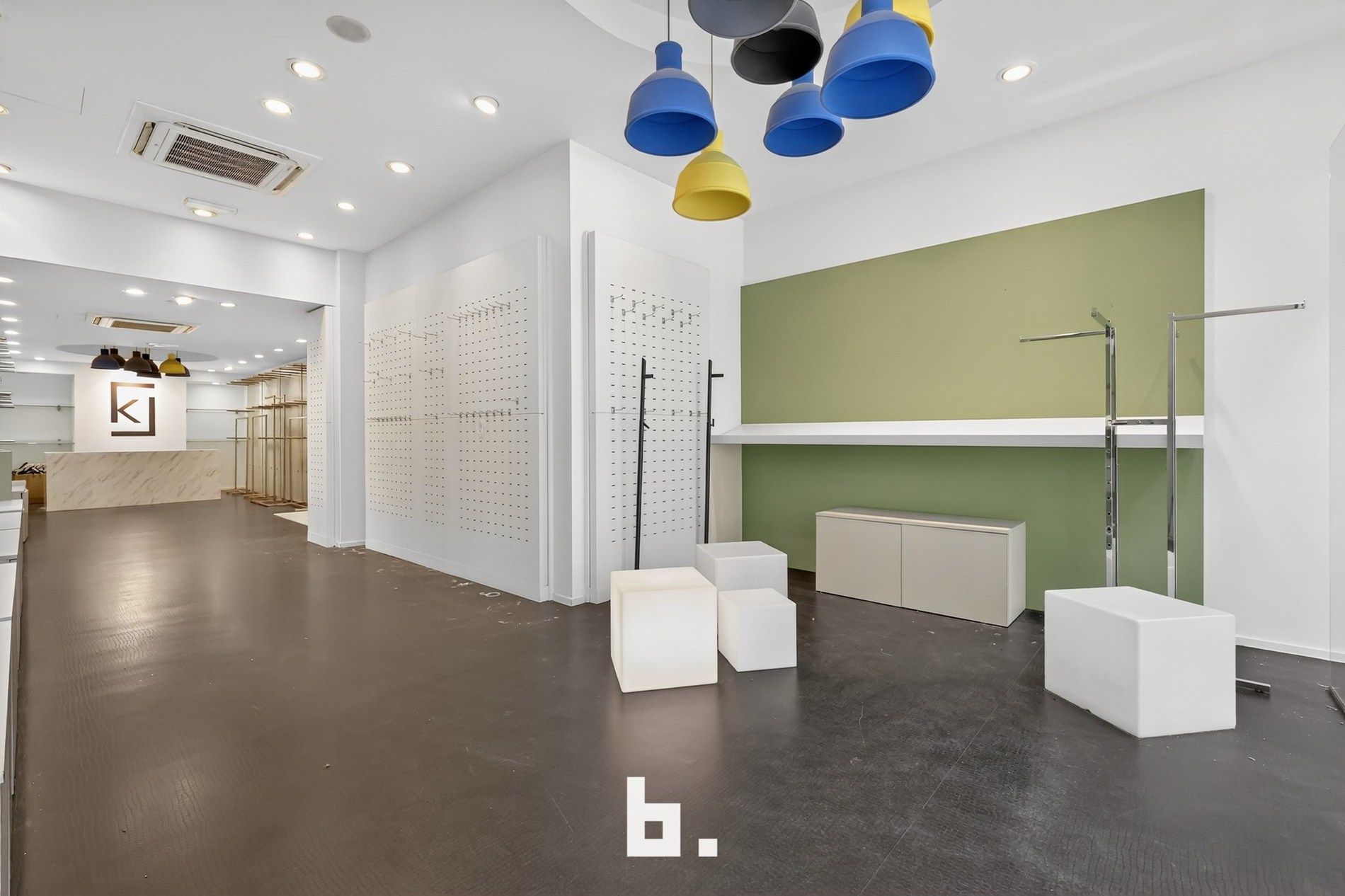 Uniek handelspand op toplocatie in Kortrijk! - foto 4