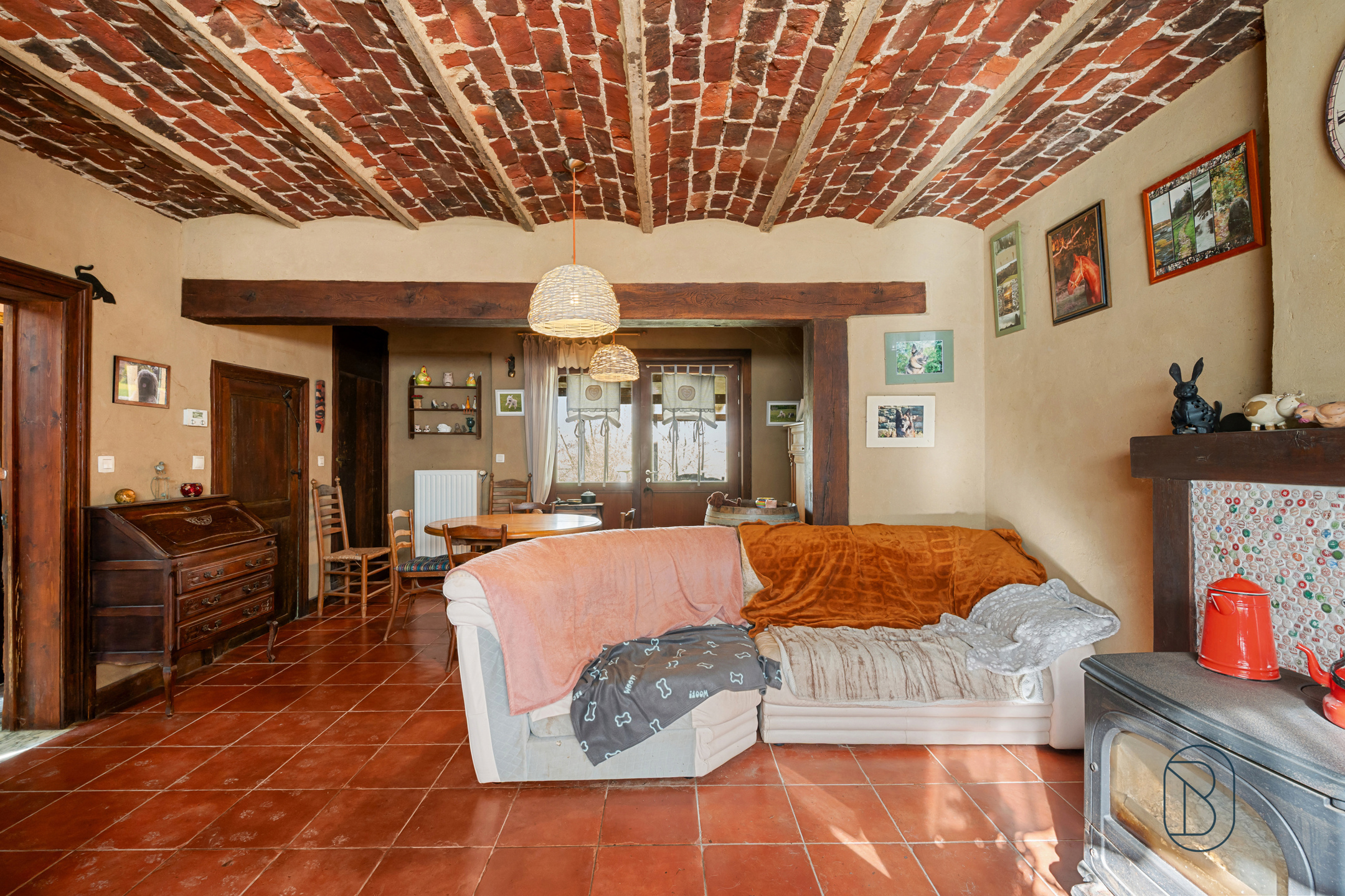 Hoeve met handelsruimte en woning, ideaal gelegen! - foto 2