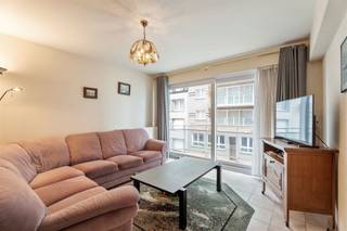 Aan de jachthaven en zeedijk van Blankenberge vindt u dit instapklaar 2-slaapkamerappartement.Het appartement is gelegen op een derde verdiep in de...