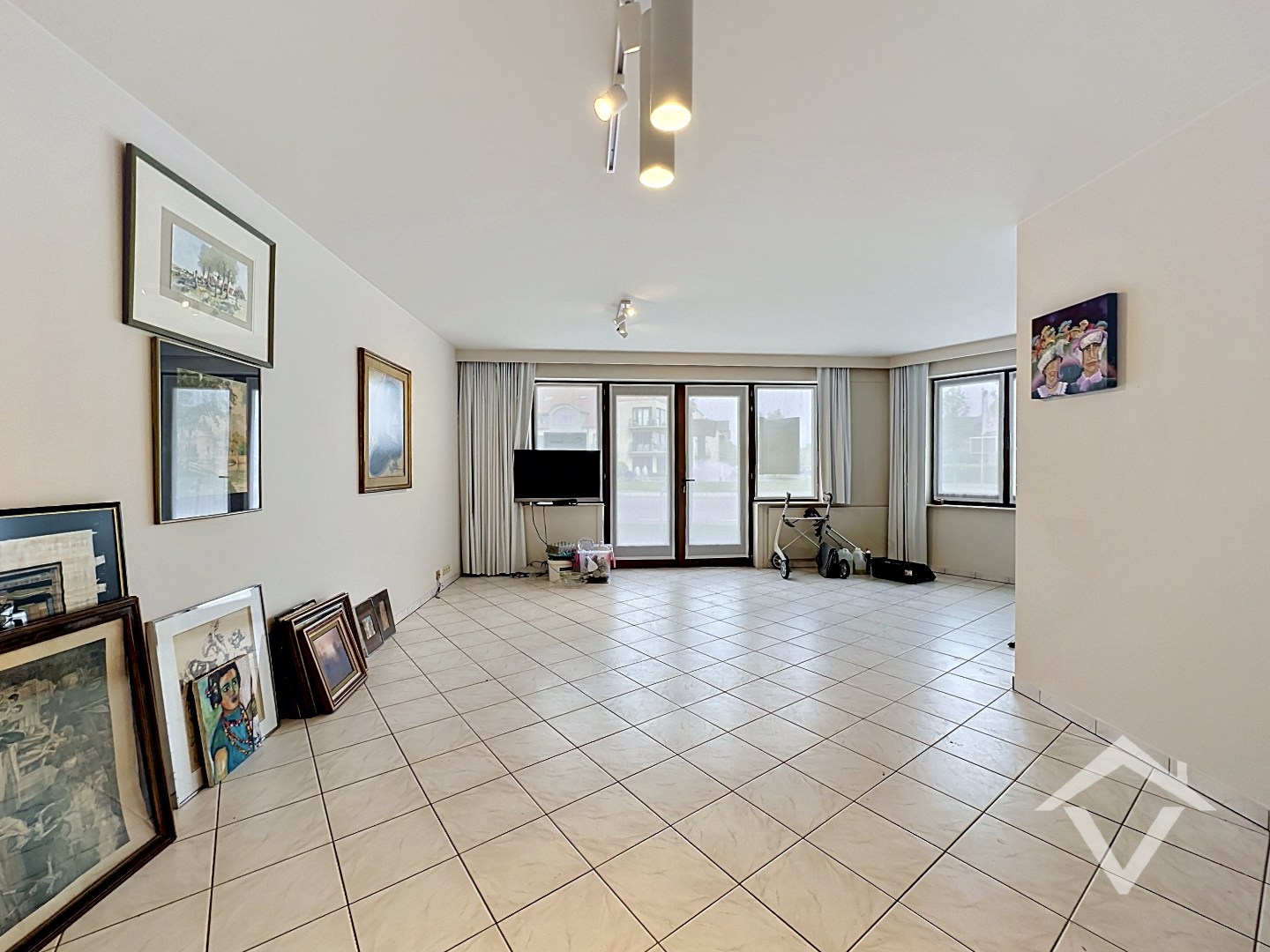 Gelijkvloers appartement met 2 slaapkamers in hartje Koekelare - foto 5