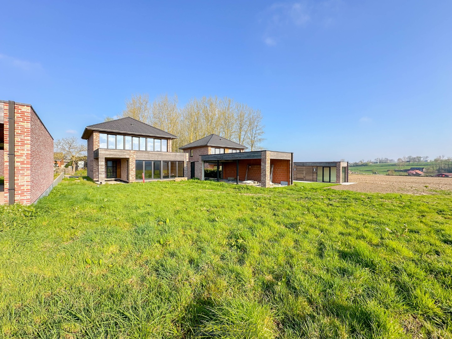 À vendre, villa neuve casco avec grand jardin dans un emplacement de choix à Mater (Oudenaarde) - photo 1