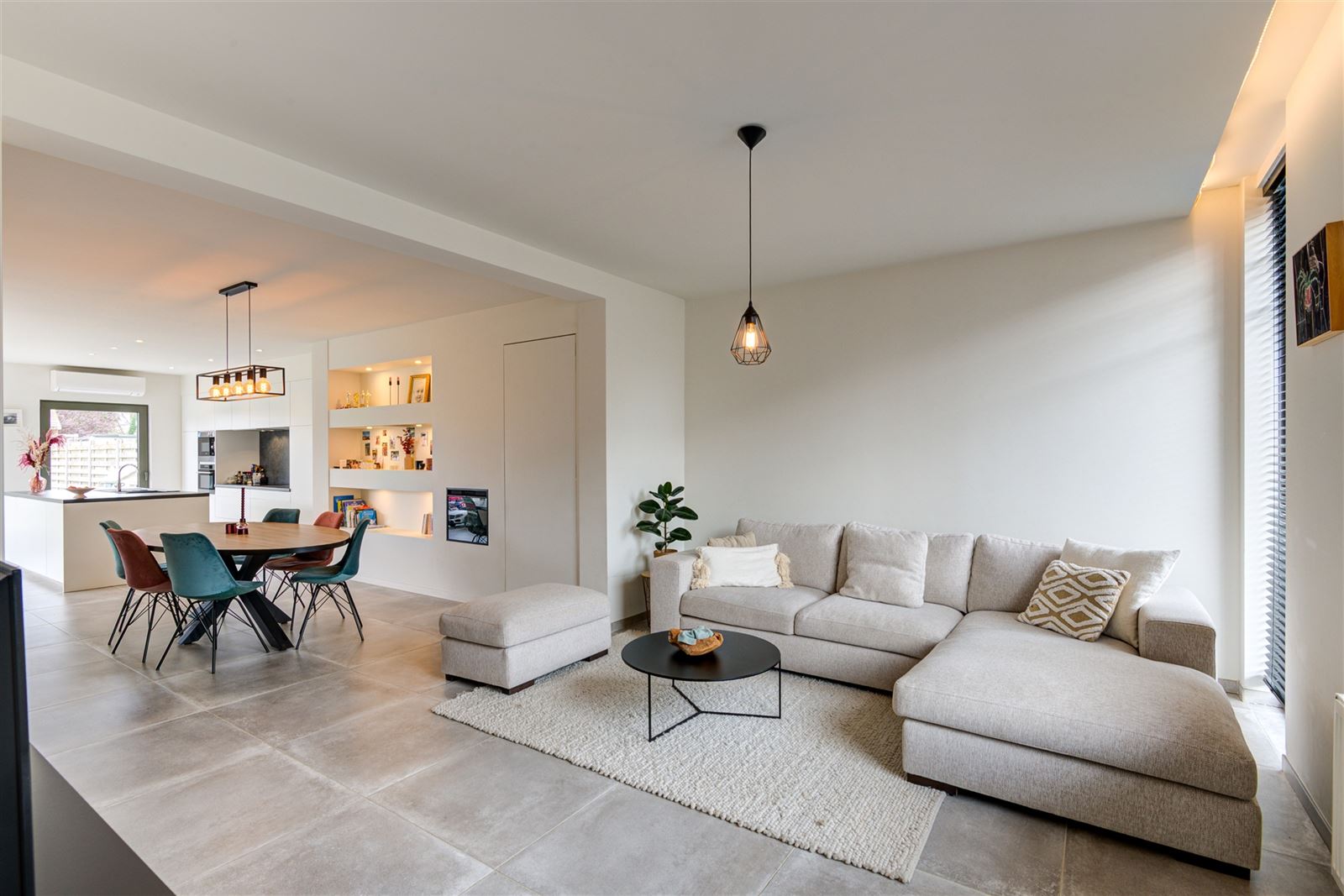 Instapklare, moderne halfopen bebouwing met grote tuin - foto 5