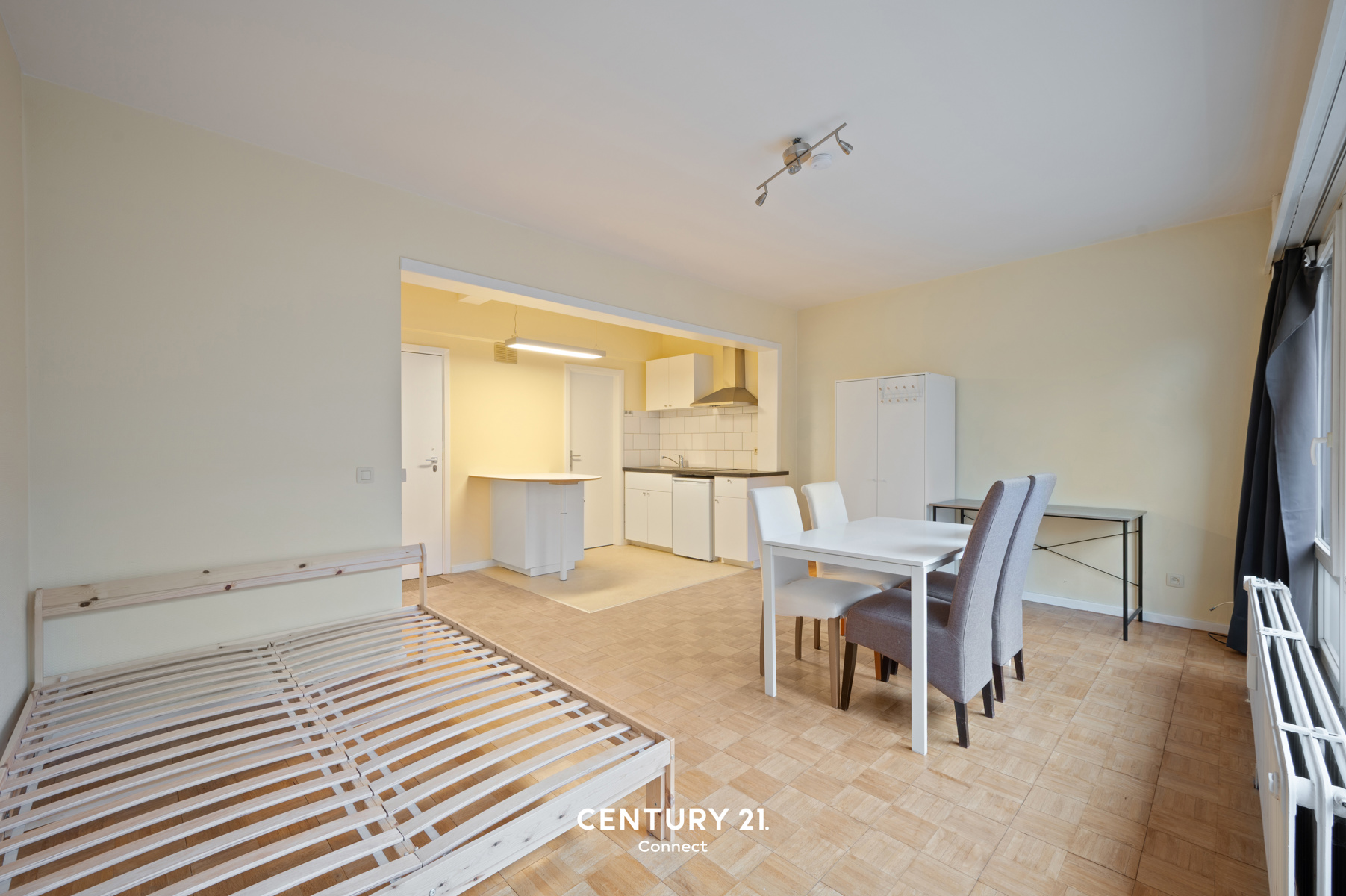 Uiterst ruime studio met balkon te Leuven - foto 4