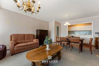 Interesse? Meer informatie op www.SWEVERS.be. - Dit appartement in Hasselt, gelegen op de derde verdieping aan de Grote Baan, combineert...