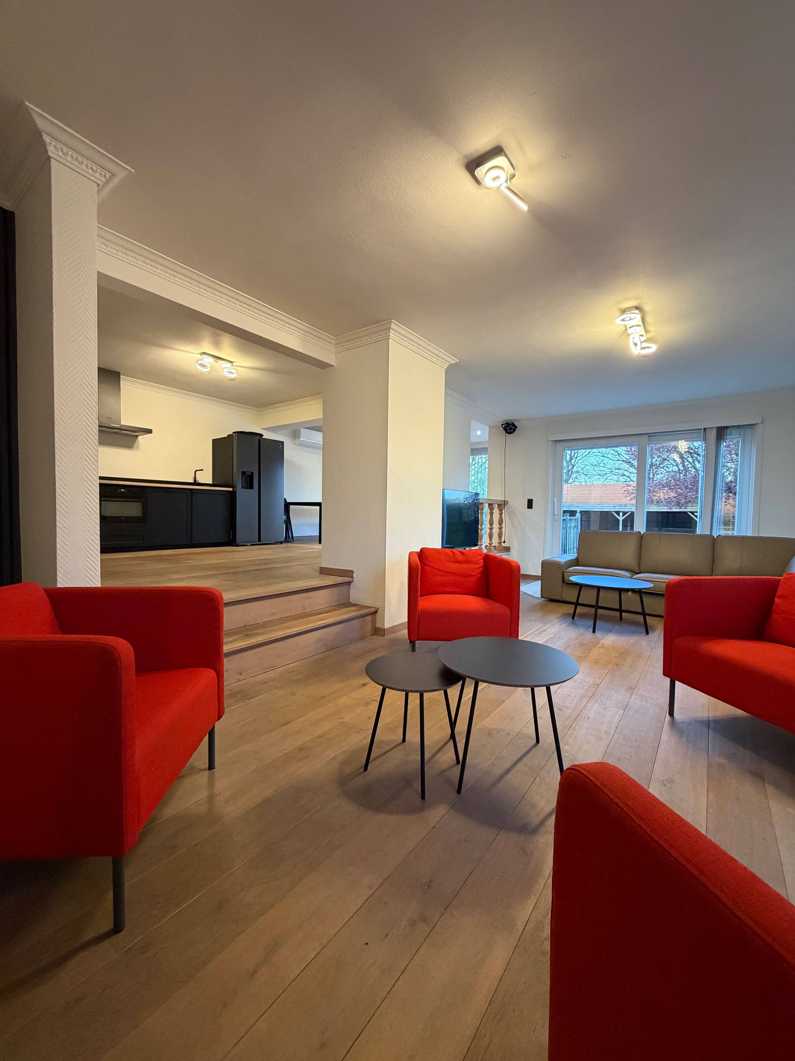 Maison à louer à Maasmechelen avec 5 chambres - photo 5