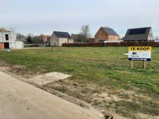 lot 32 - VS