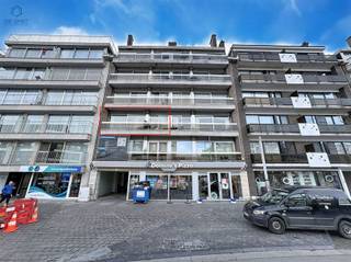 APARTMENT WITH 2 BEDROOMS, TERRACES AND GARAGE IN THE CENTRE OF NINOVELocated in a prime location in the heart of Ninove, this spacious apartment...