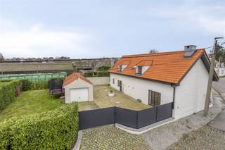 House for sale in Asse