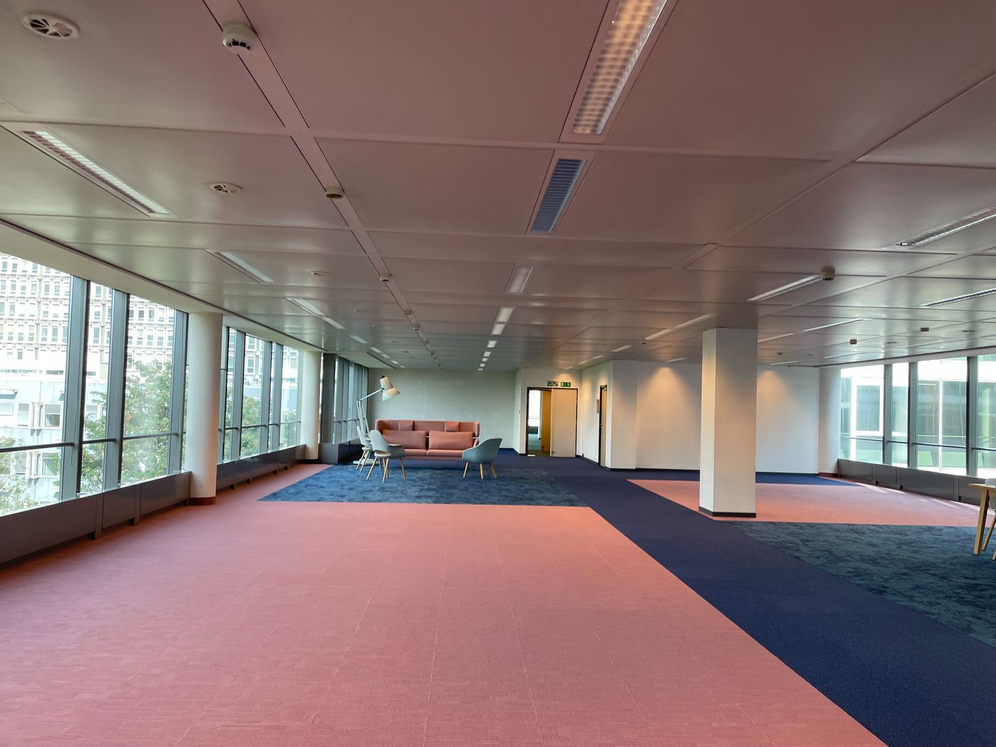 Des bureaux de qualité de 599 m² - photo 3