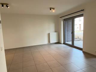 RECENT, ENERGIEZUINIG EN KWALITATIEF GELIJKVLOERSAPPARTEMENT MET 1 RUIME SLAAPKAMER EN TERRASligging in residentie "Sterre" aan overkant Schelde-dijk...