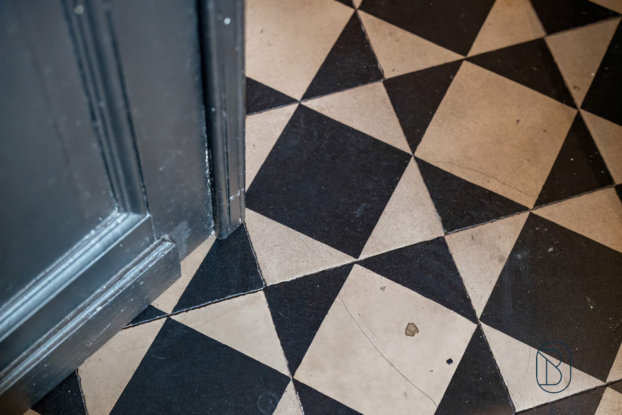 Grote karakterwoning met 5 slaapkamers en dakappartement. - foto 5