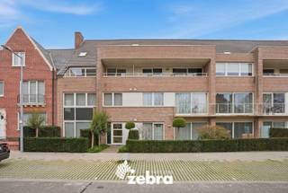 Dit instapklare duplex-appartement in Residentie Seringen, inclusief garage, bevindt zich op een uitstekende locatie vlakbij het centrum...