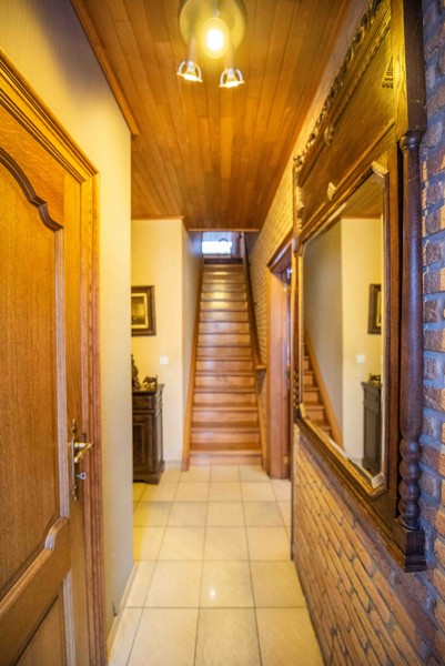 Te renoveren ruime woning - foto 2