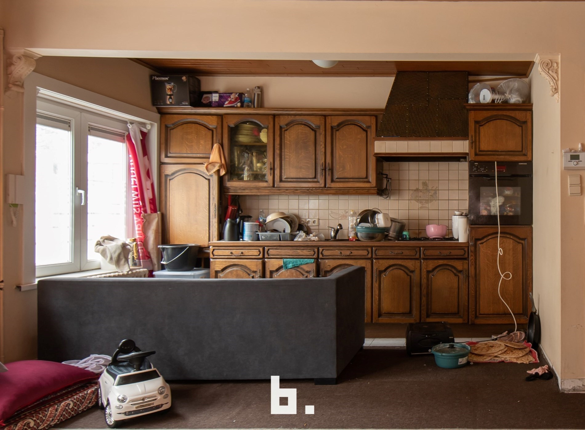 Vergunde opbrengsteigendom met opslagruimte en twee appartementen met elk 2slpks te Oostende - foto 5