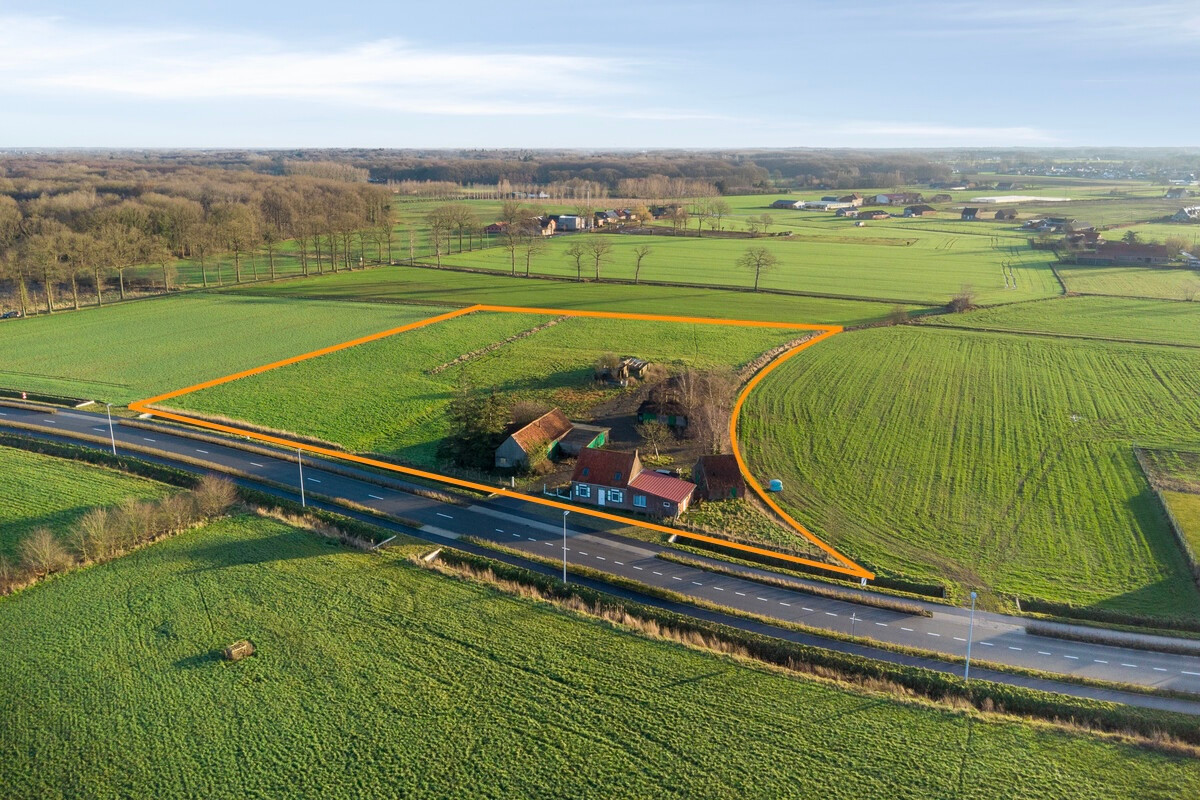 EXCLUSIEVE TE RENOVEREN HOEVE OP 13.658m2 - foto 4