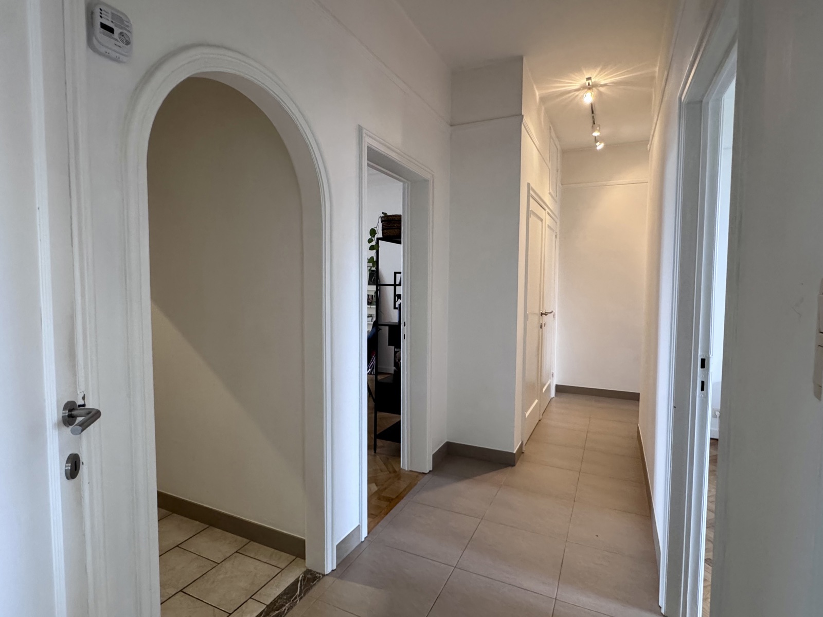 Appartement à louer à Berchem avec 2 chambres - photo 4