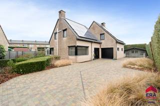 House for sale in Denderleeuw