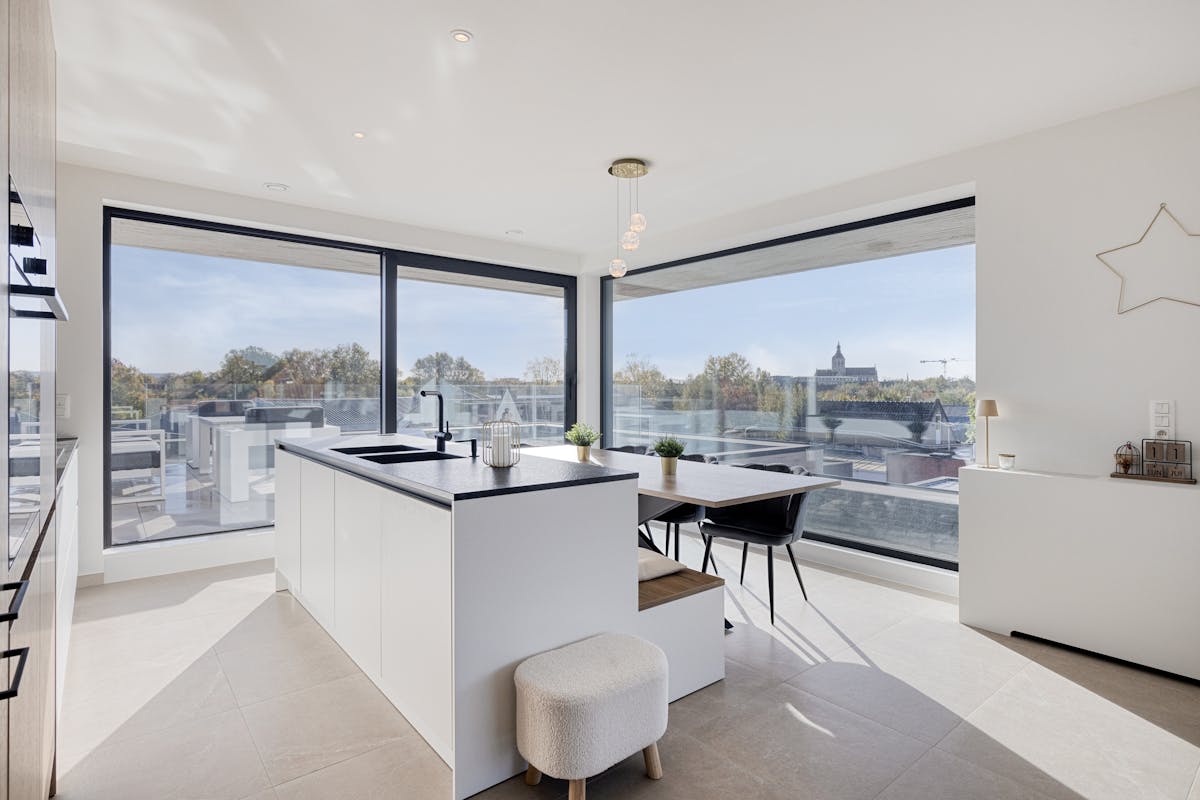 Appartement met lift, groot terras en prachtig verzicht - foto 4