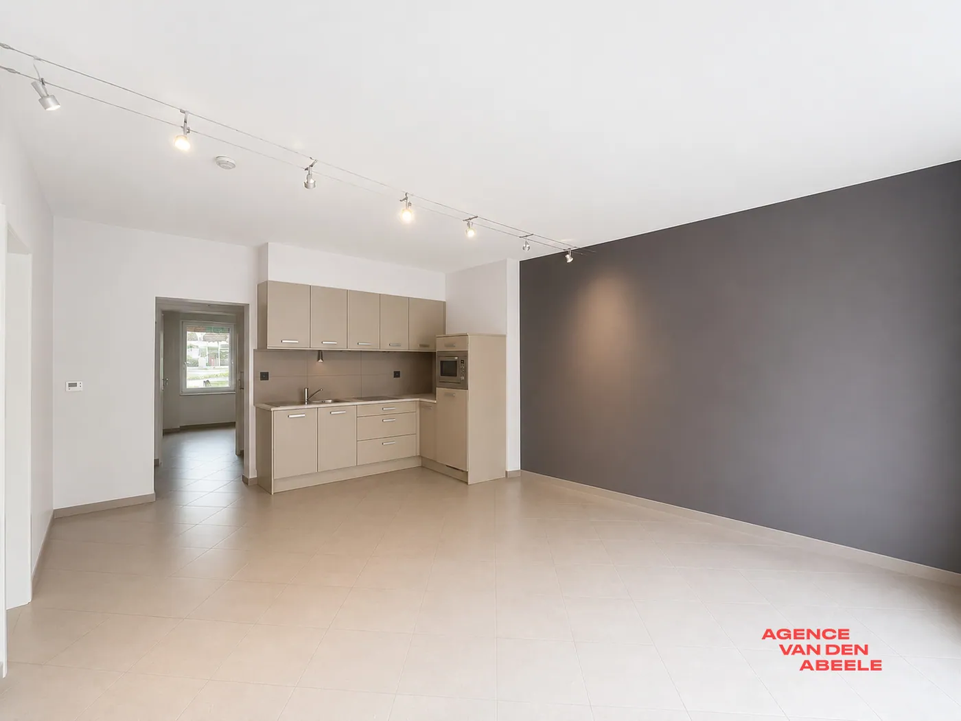 Centraal gelegen woon appartement met 1 ruime slaapkamer - foto 4