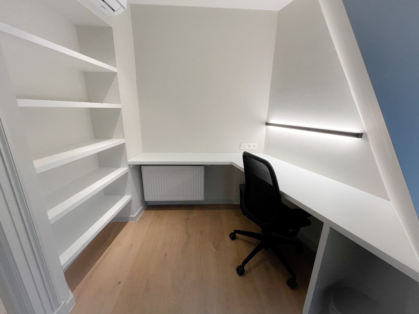 Commercial à louer à Bruges - photo 3