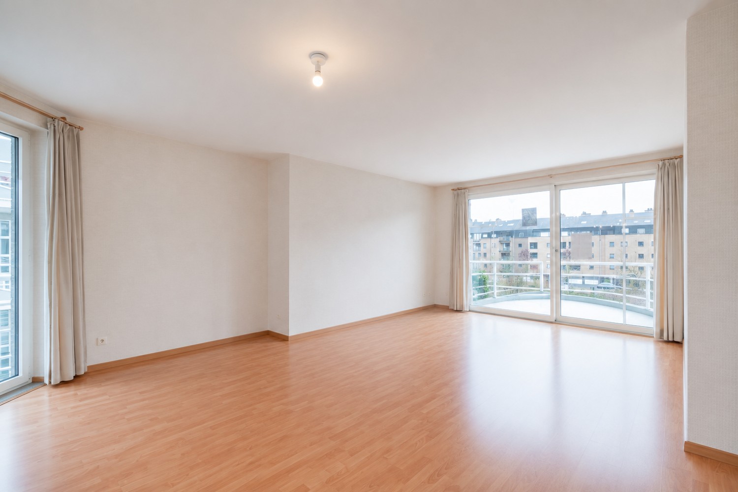 Gunstig gelegen 3-slaapkamerappartement in Kessel-Lo! - foto 2