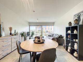 GELIEVE NIET TE BELLEN, maar uw bezoek aan te vragen via immodavinci.beGa naar het pand dewelke u interesseert en druk op de knop “Bezoek Aanvragen”...