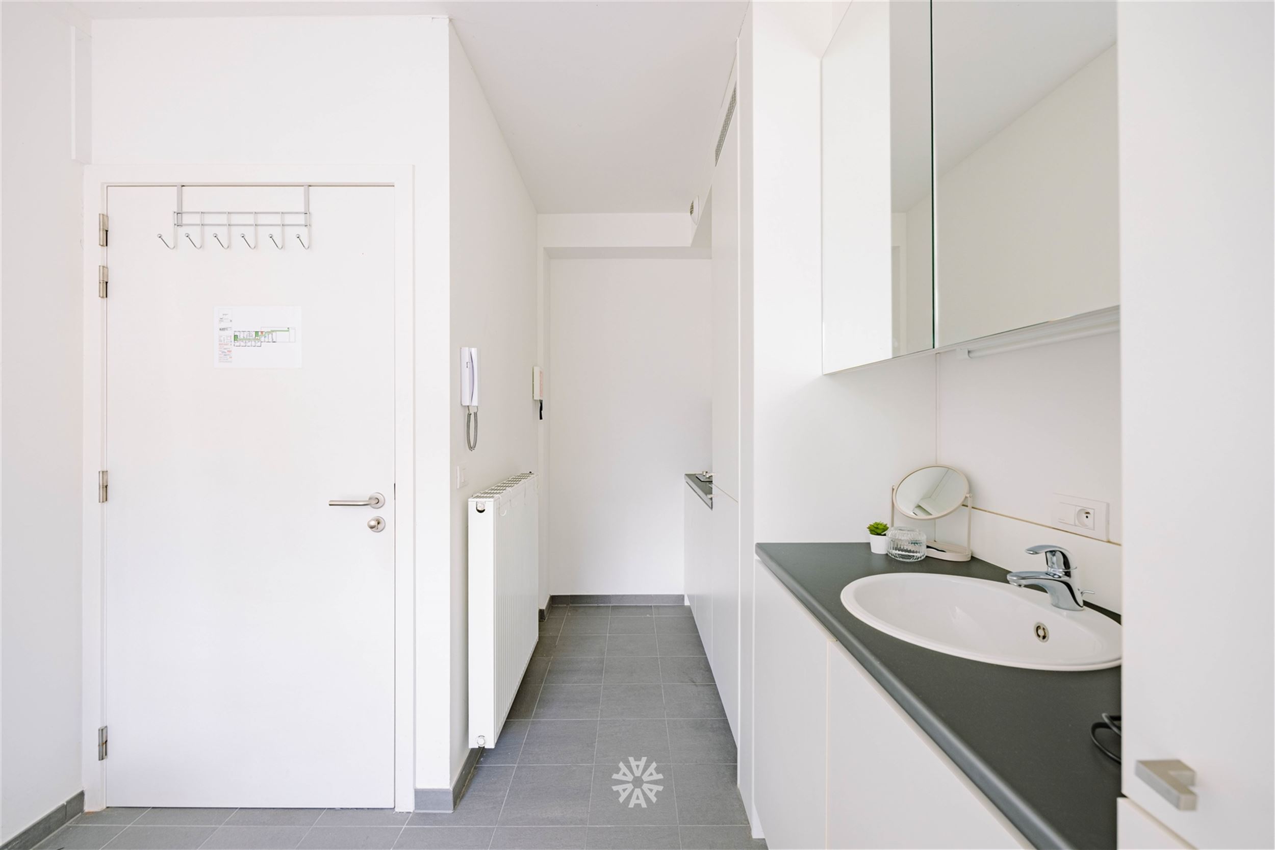 GHENT CENTRUM - Trendy student room in excellent location - photo 4