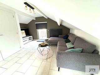 Op zoek naar een comfortabel appartement op een centrale maar rustige ligging? Dan is dit perfect onderhouden appartement in deze charmante...